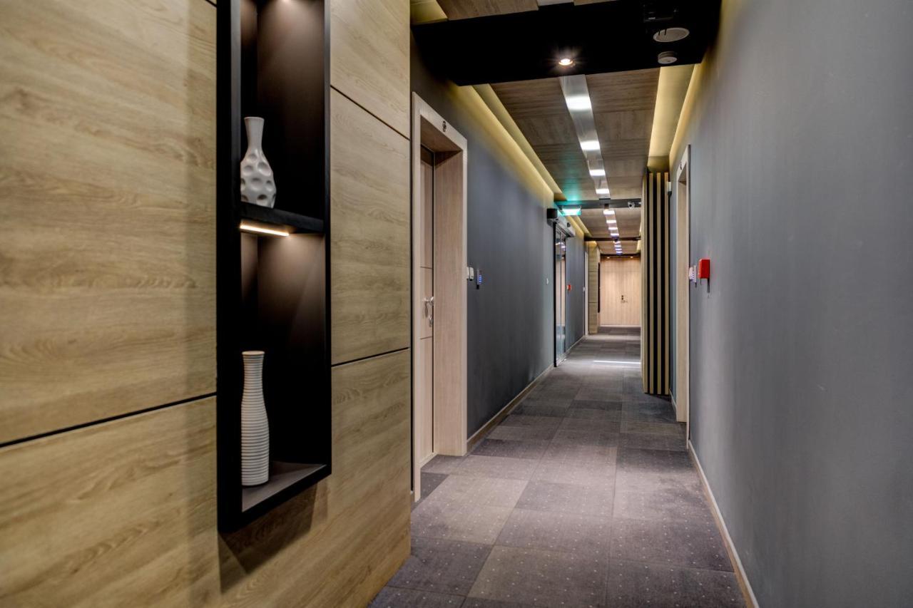 Apart Compliment Podgorica Exterior foto